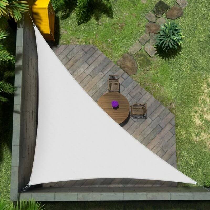 Toile d'ombrage Triangulaire Blanche Mon refuge Fraicheur