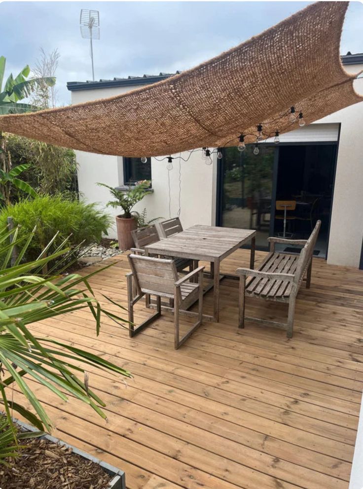 Filet de camouflage coco sur terrasse Mon Refuge Fraicheur