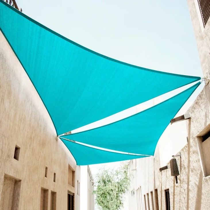 Toile d'ombrage Triangulaire Turquoise Mon refuge Fraicheur